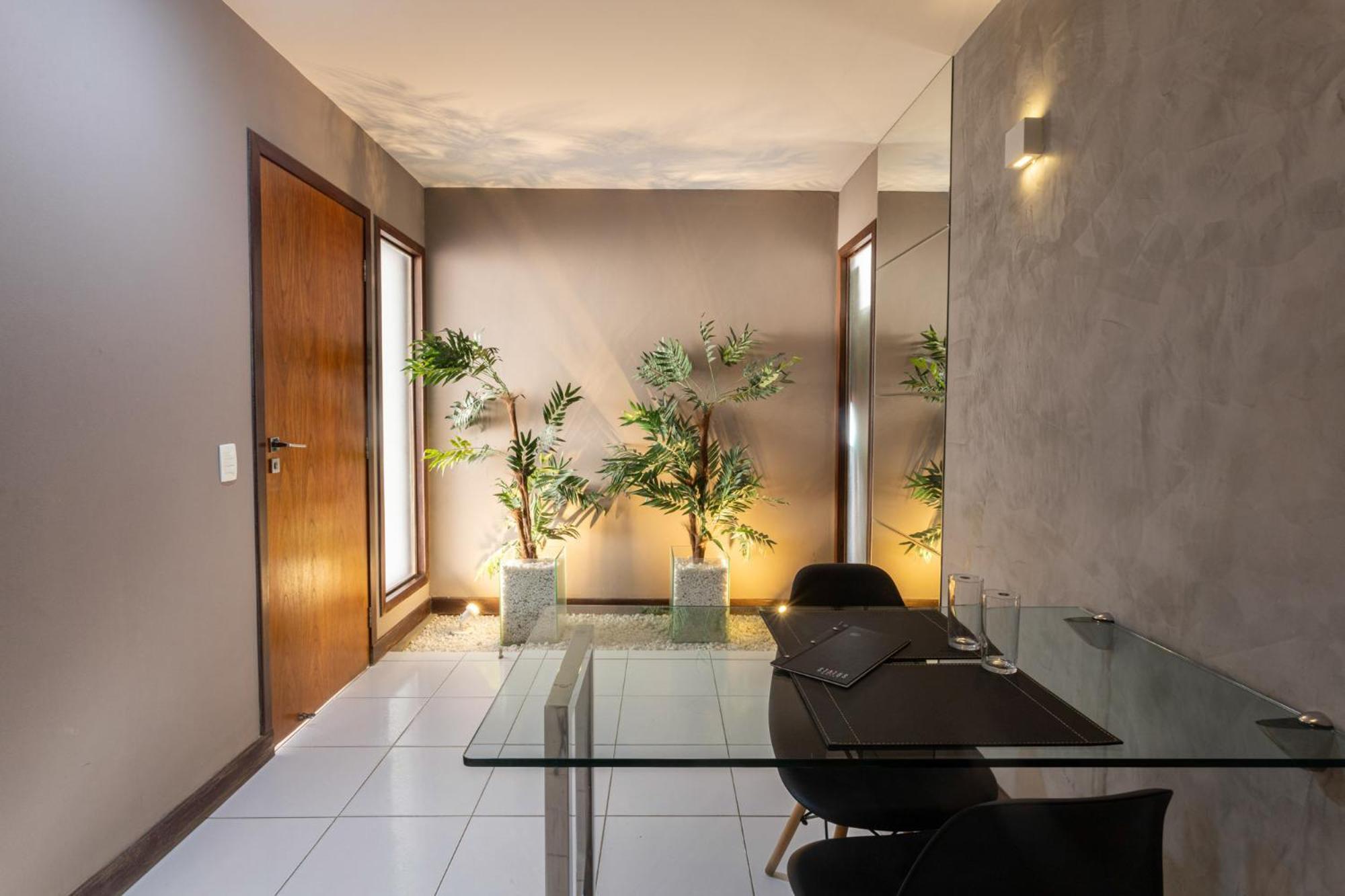 Hotel Status Natal