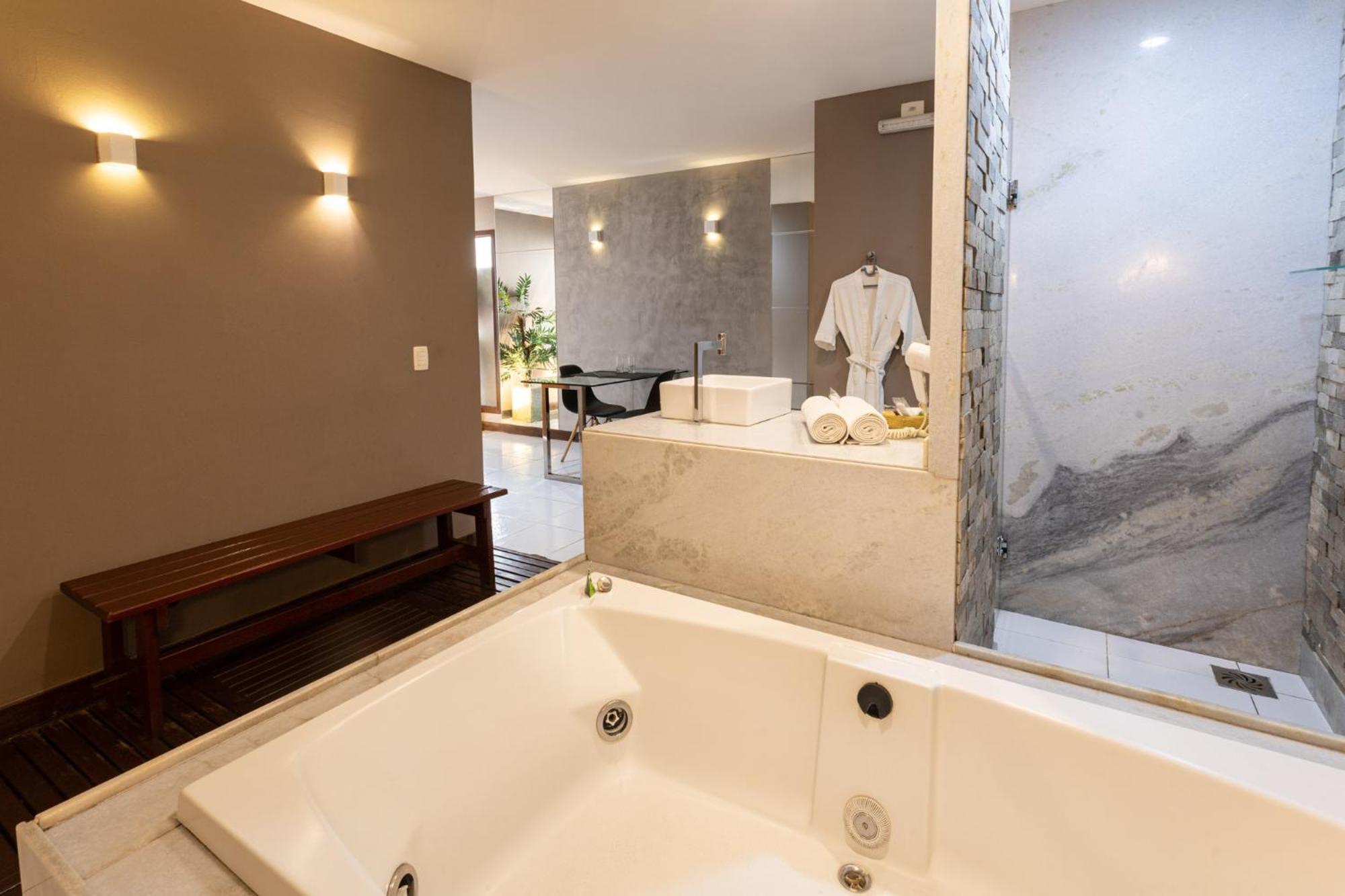 Status Hotel Natal